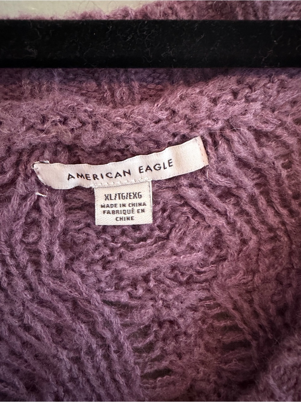American Eagle Outfitters Mauve Cable-Knit V-Neck Sweater - Picture 2 of 2
